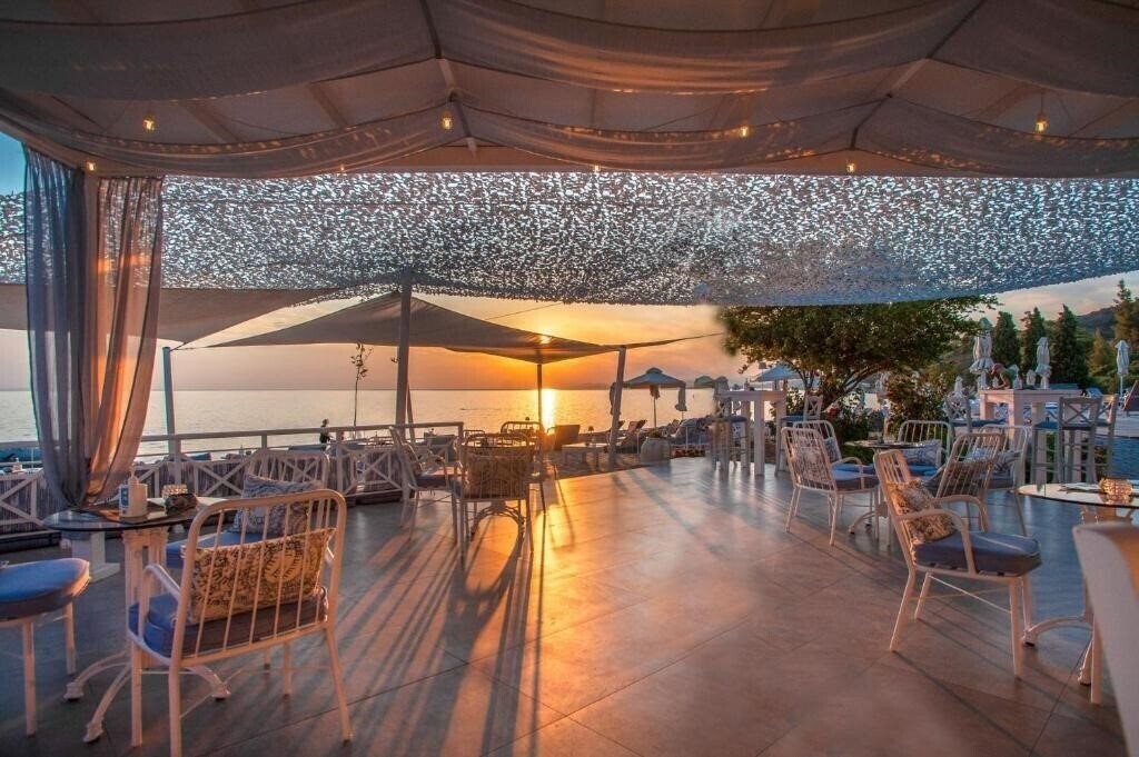 Acrotel Lilyann Boutique Hotel 3* суреті