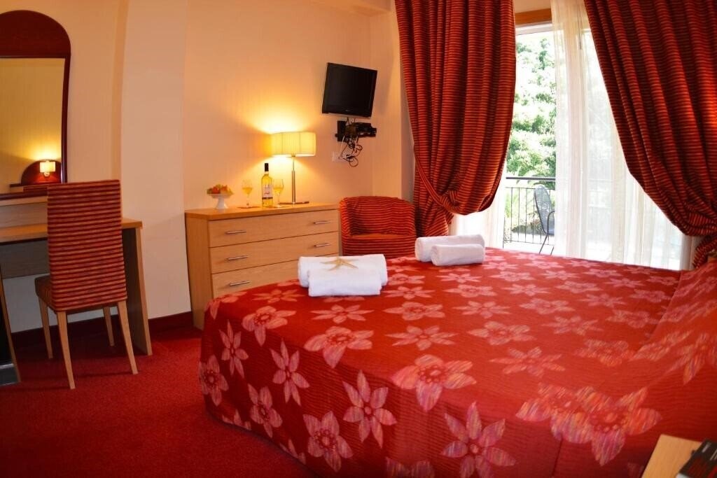 Фотография Petros Italos Bed & Breakfast Апартаменты апартаменты