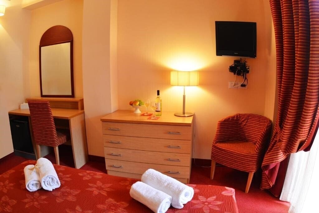 Изображение Petros Italos Bed & Breakfast Апартаменты апартаменты