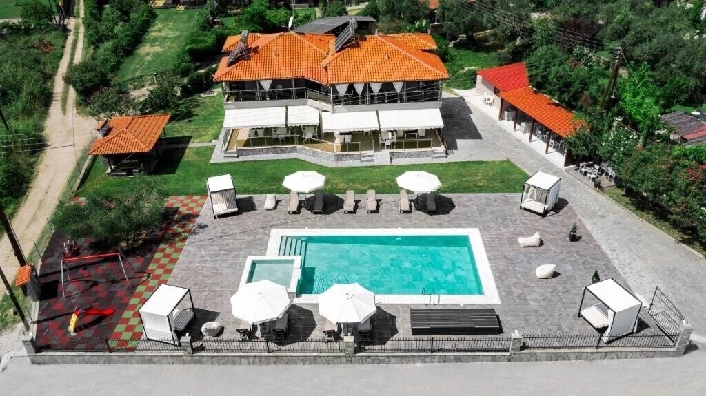 Отель 4-You Residence 3*