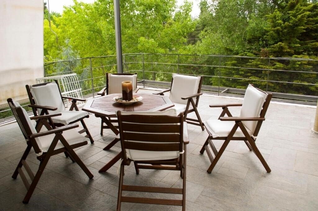 Sani Woods 4* суреті