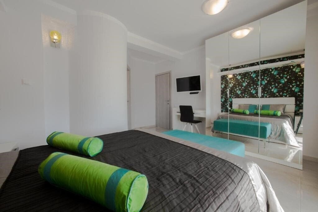 Фото Toroni Luxury Villas (ex. Maisonette Deluxe, Orange Villa (Maisonette Orange), Villa Natali, Villa White) 4*