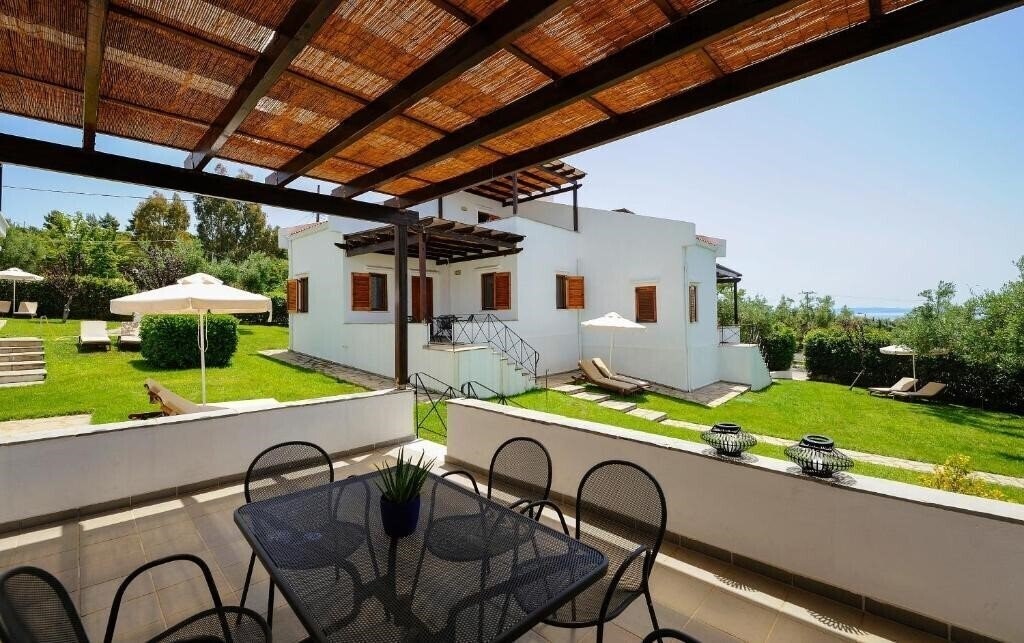 Фотография Trikorfo Beach 3*