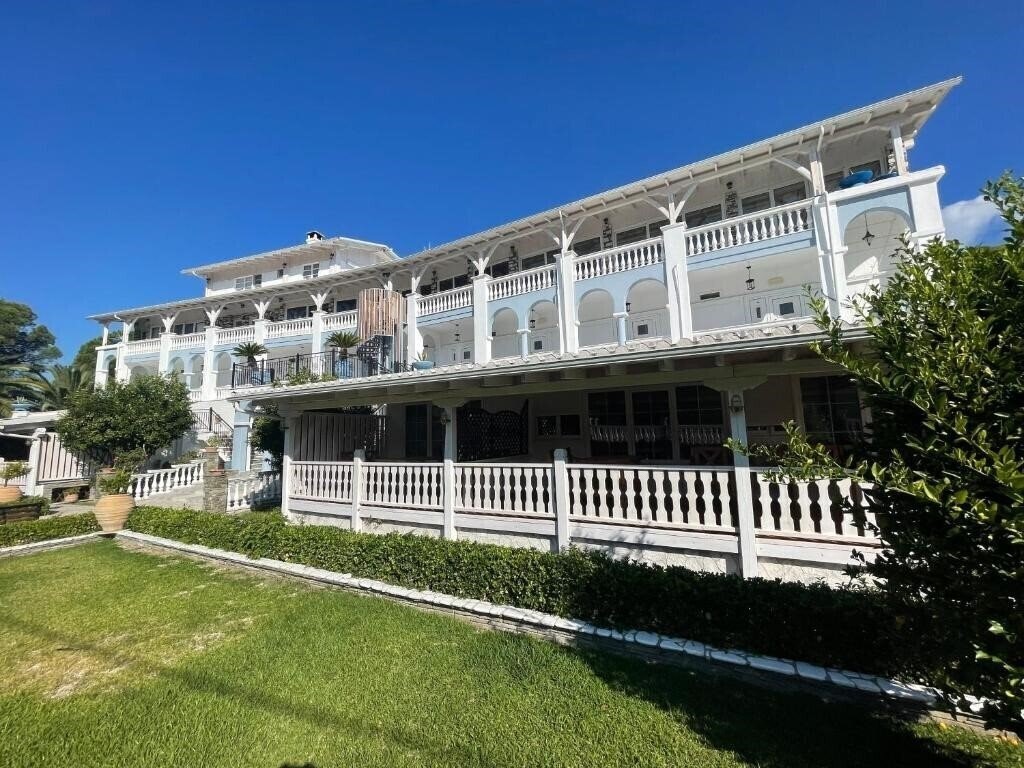 Diaporos Hotel 3* қонақ үйі