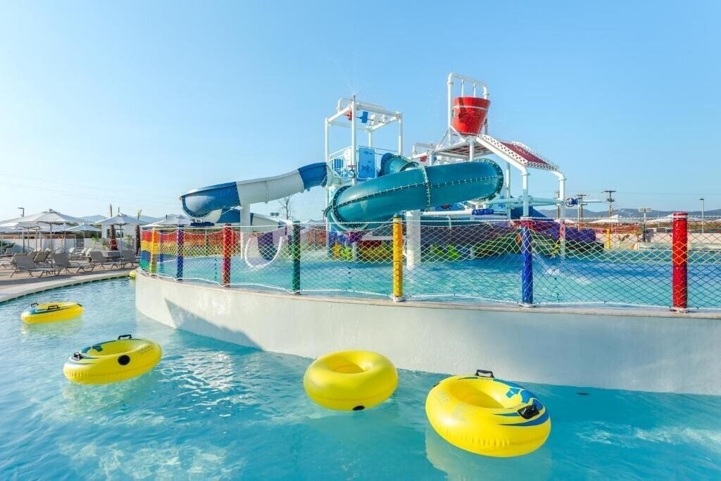 Blue Lagoon Queen 5* суреті