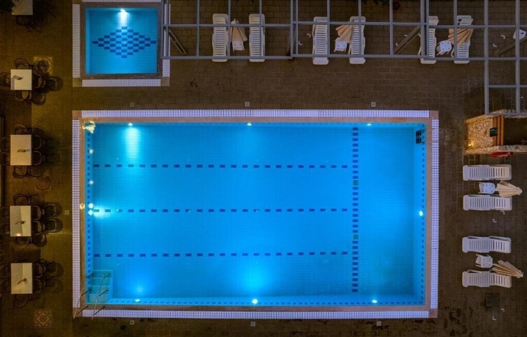 Ilyssion Holidays Apartments & Studios 3* суреті