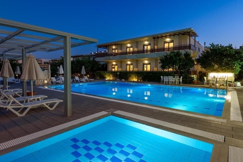 Ilyssion Holidays Apartments & Studios 3* суреті