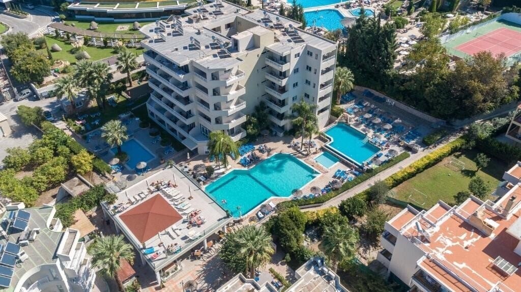 Изображение Poseidonia Hotel - Apartments 4*