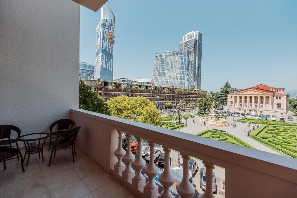 Отель Golden Palace Batumi Hotel & Casino 4*