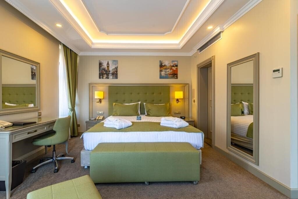 Hotel London 1889 (ex. Divan Suites) 5* суреті