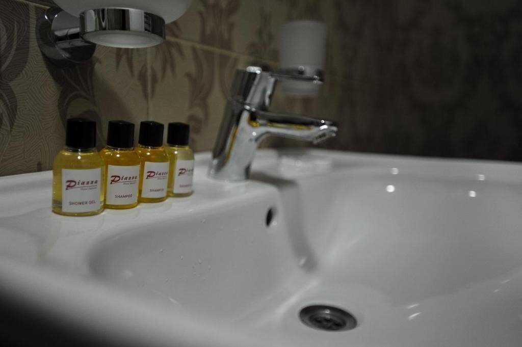 Piazza Inn 3* қонақ үйі