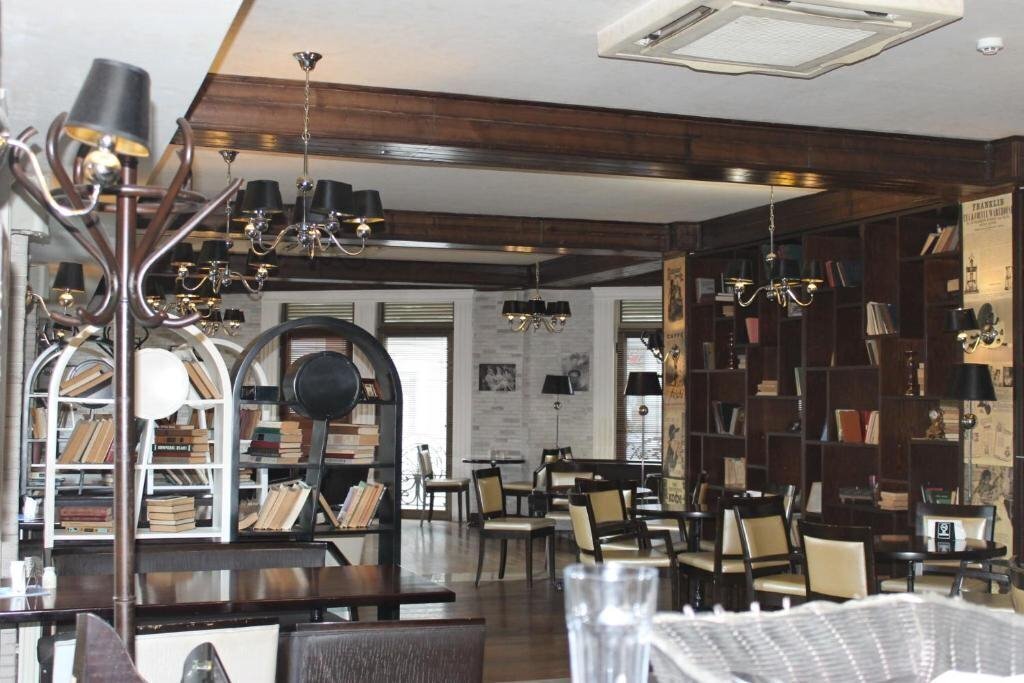 Piazza Inn 3* фотосуреті