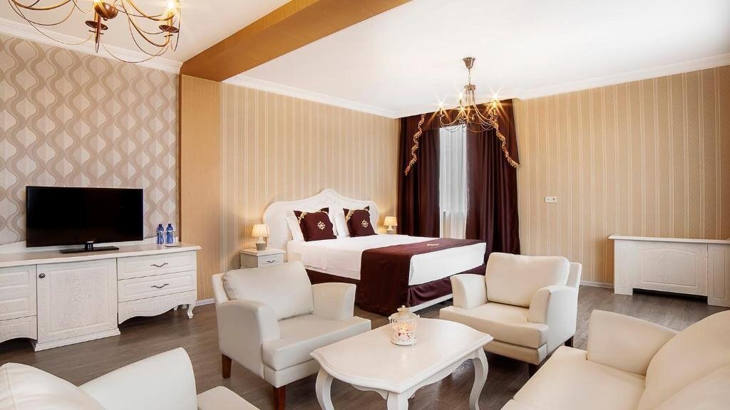 The Admiral Hotel 4* фотосуреті