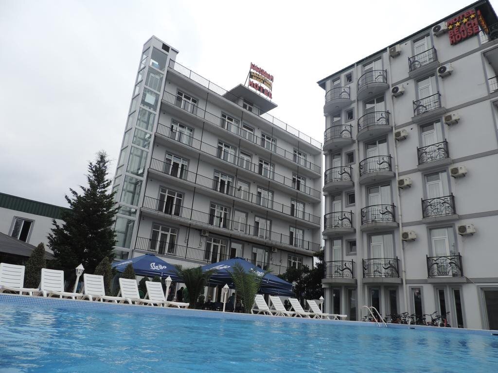 Beach House 3* қонақ үйі