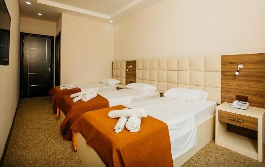Фото City Hotel 3*