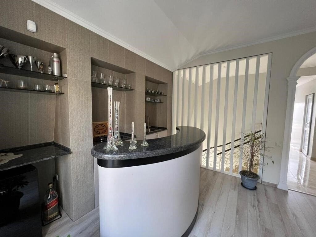 Penthouse Batumi Hotel 4* қонақ үйі