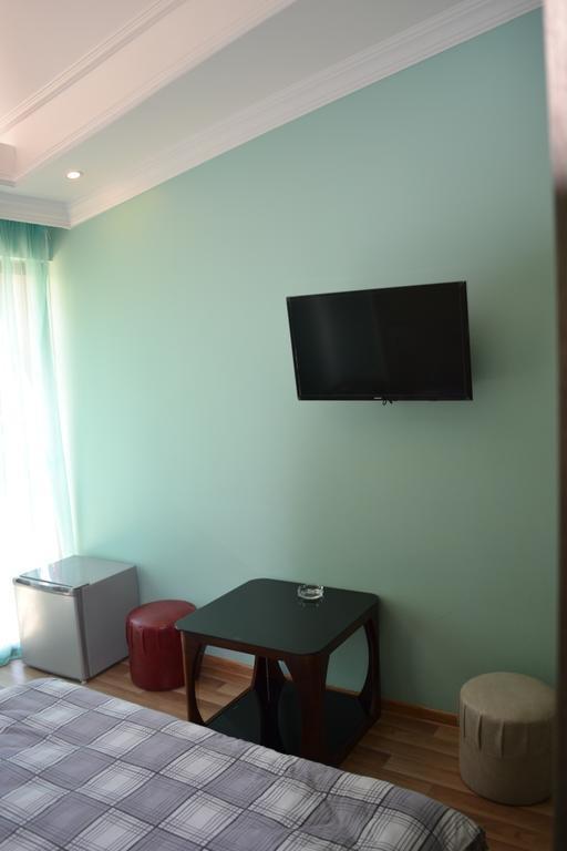 Фото Amirani 3*