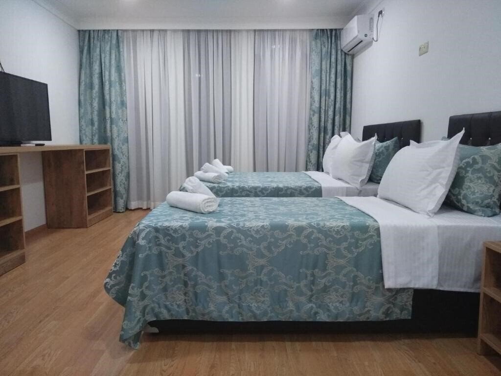 Отель Dzveli Batumi 2*