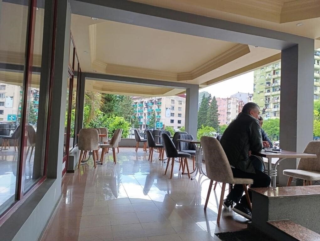 Картинка L-Bakuri 3*