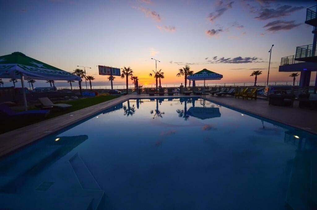 Фотография Palm Hotel 4*