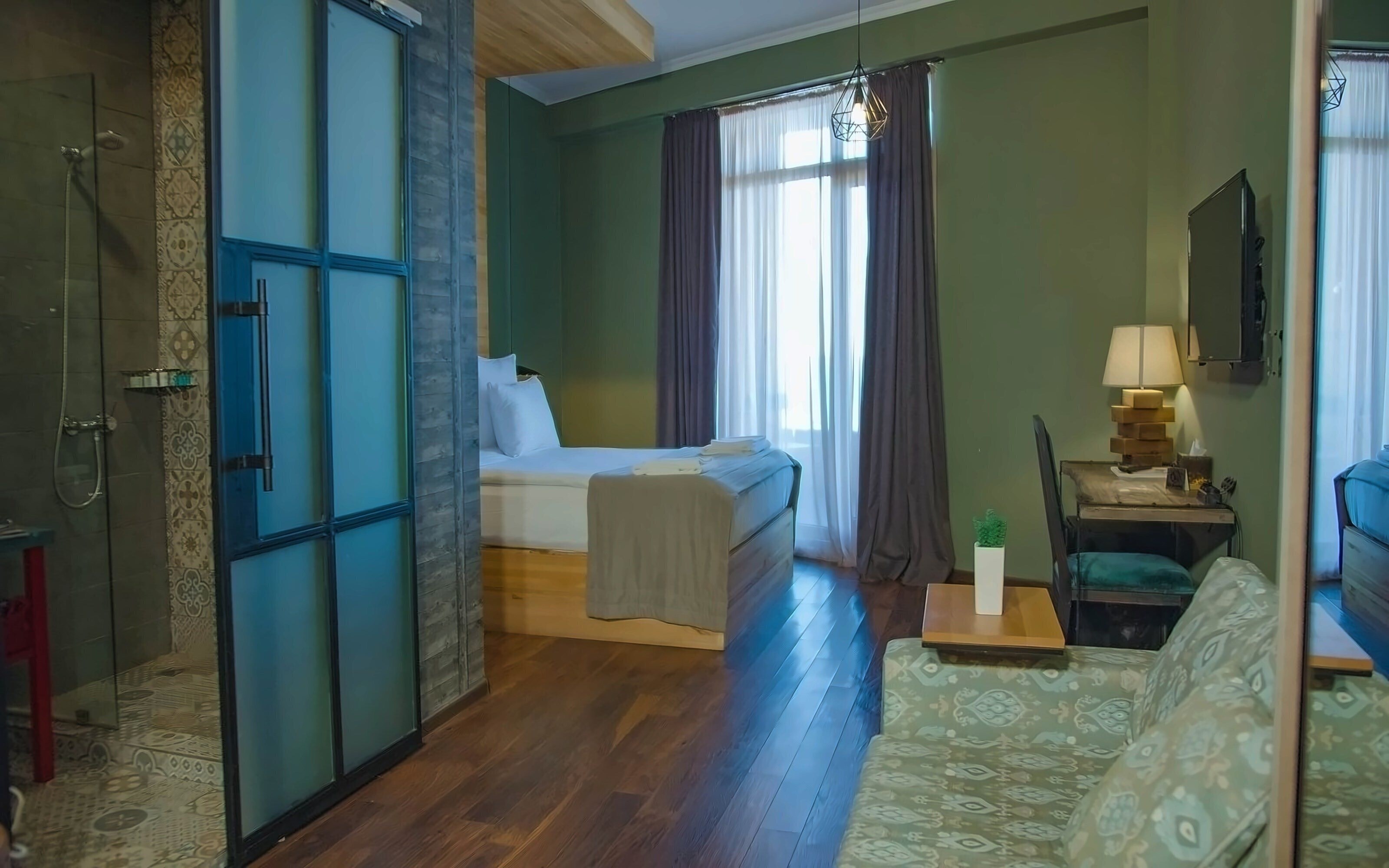 Изображение Rooftop Pool Hotel 4*