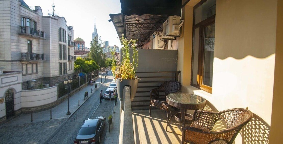 Batu Hotel 3* суреті