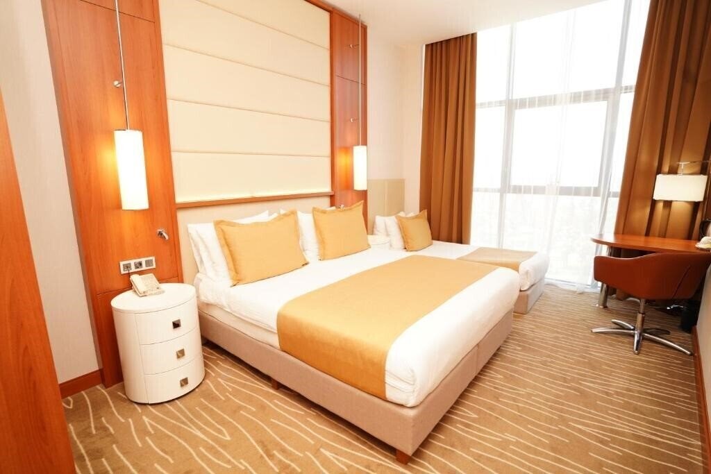 Изображение Grand Bellagio Batumi Convention & Casino Hotel 4*
