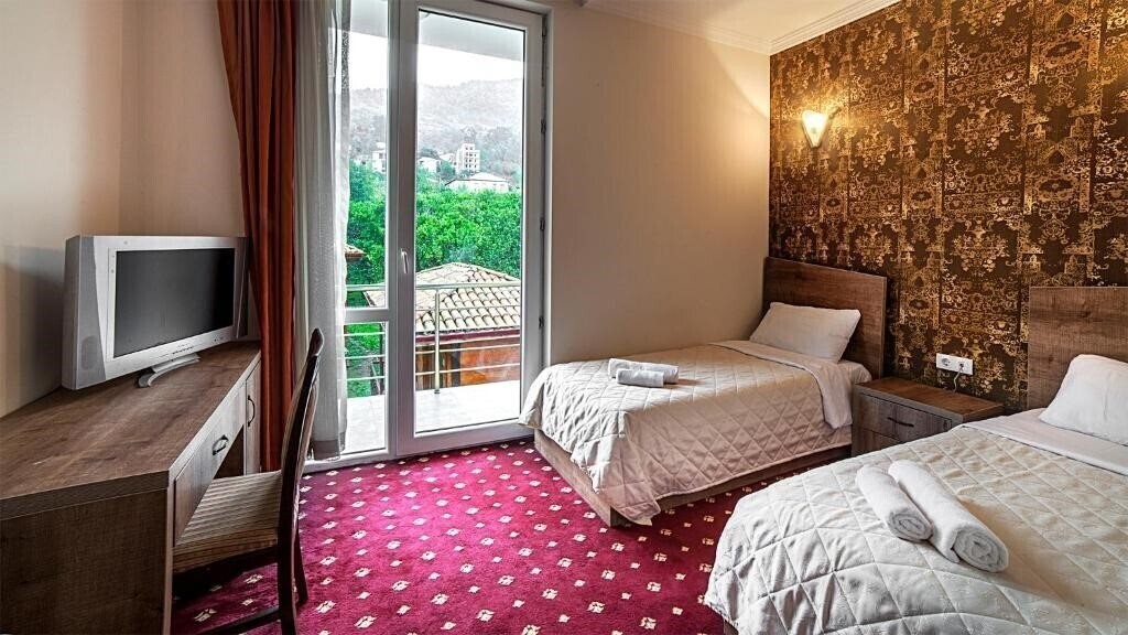 Orange Hotel 3* фотосуреті