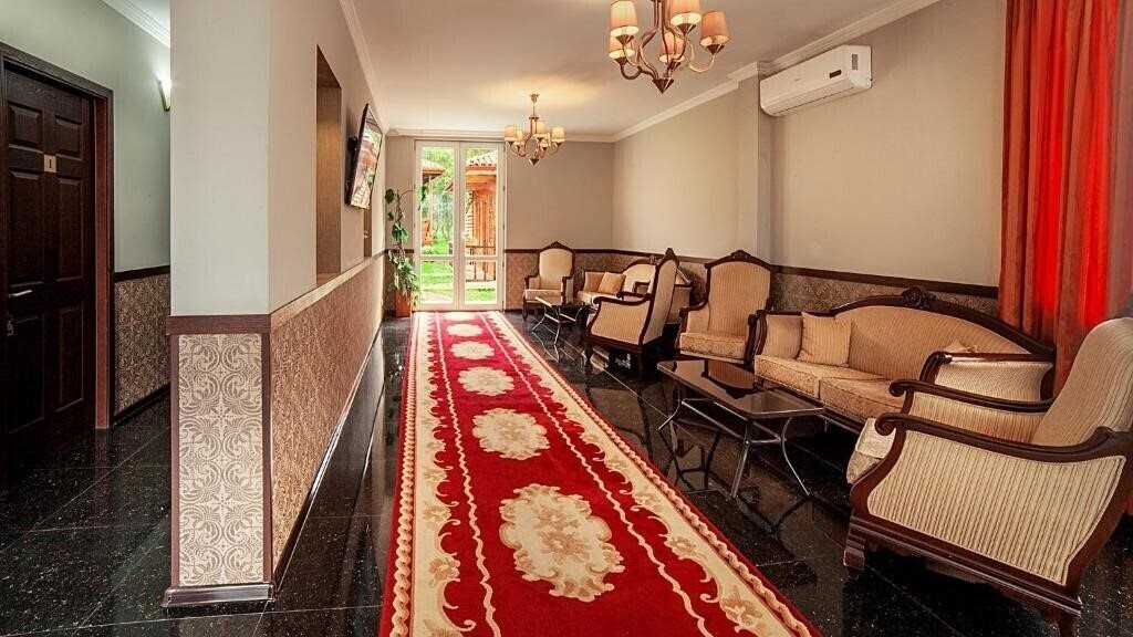 Orange Hotel 3* суреті