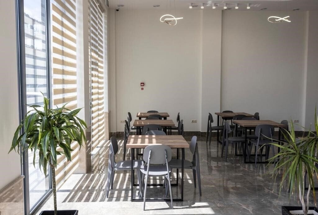 Gardenville Batumi 4* суреті