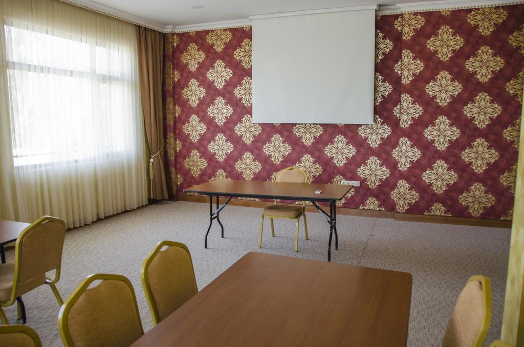 Sputnik Boutique Hotel 4* суреті