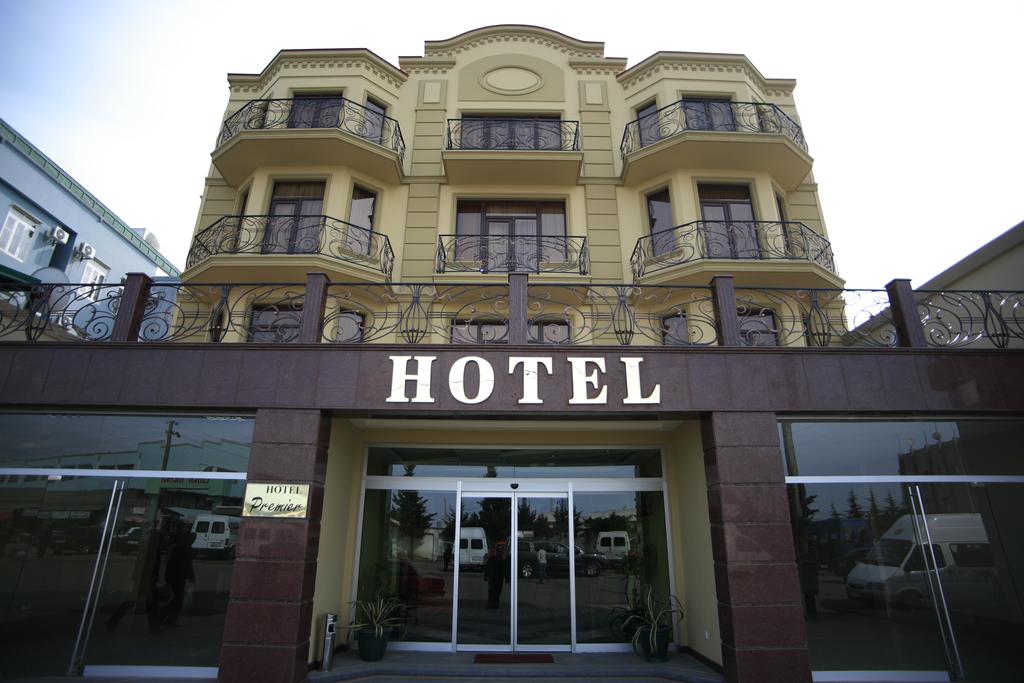 Отель Premier 4*