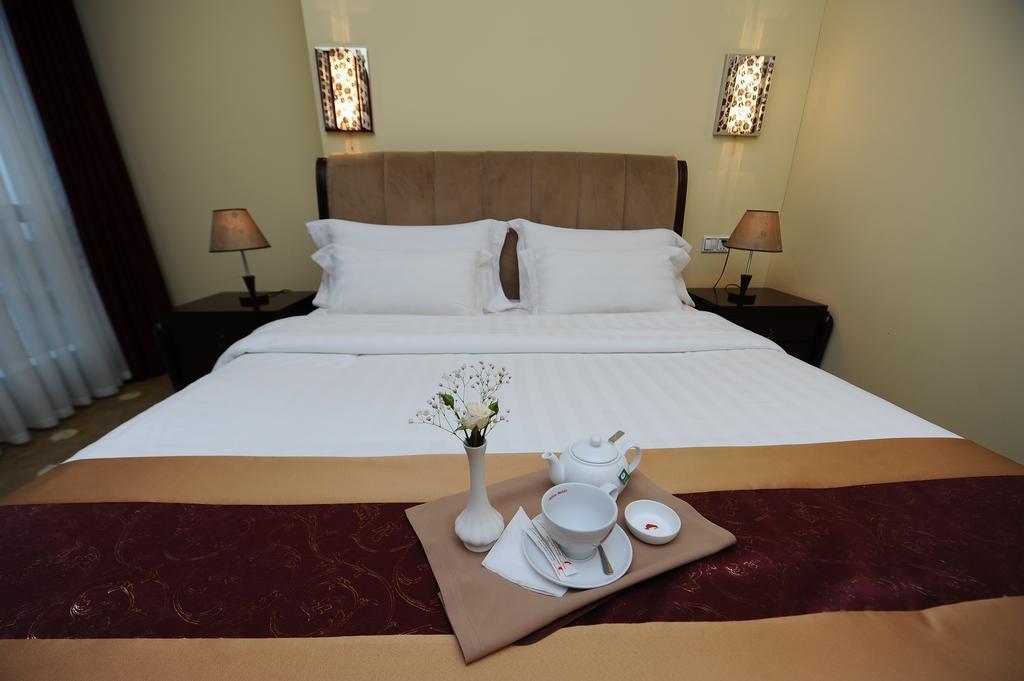 Aisi 4* суреті