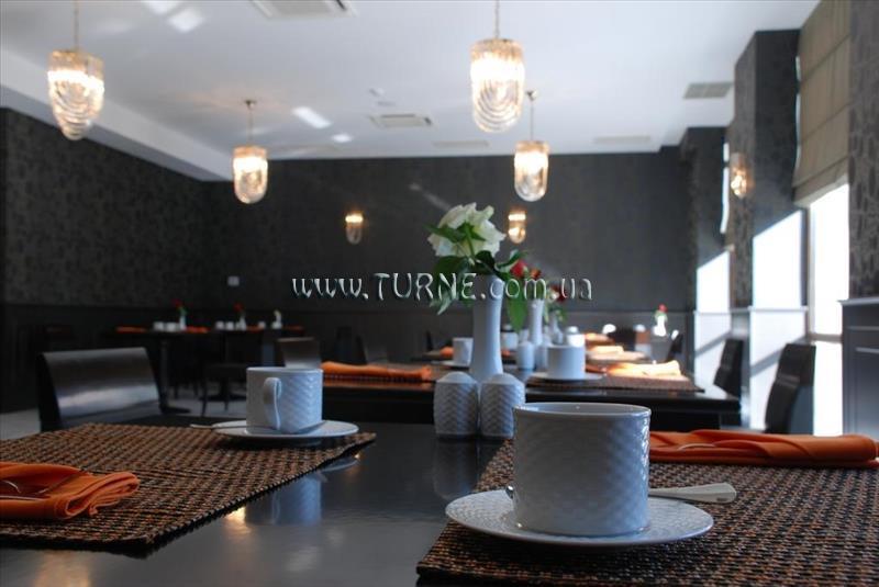 Отель President Plaza 5*