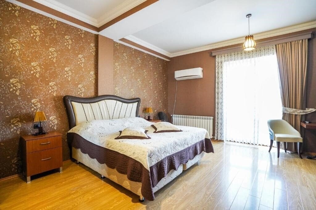 Картинка Natali 4*