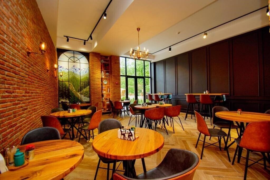 Borjomi Bridge 4* суреті