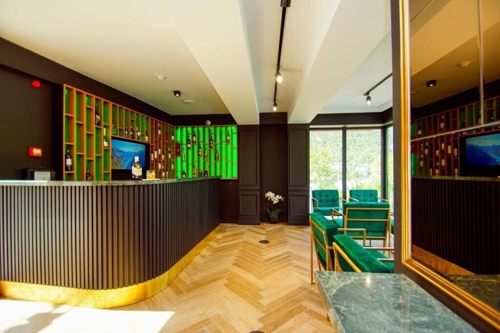 Borjomi Bridge 4* суреті