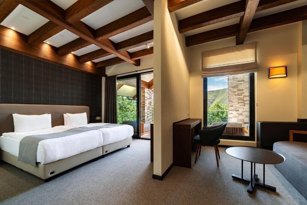 Гудаури Марко Поло 4* фотосуреті