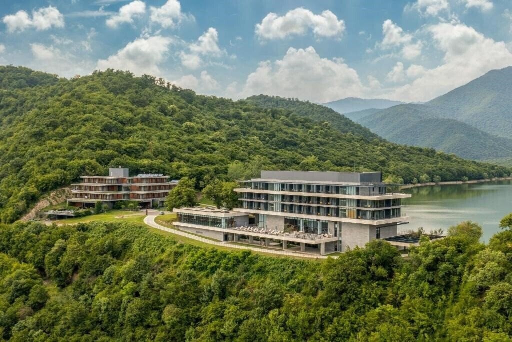 Kvareli Lake Resort 3* фотосуреті