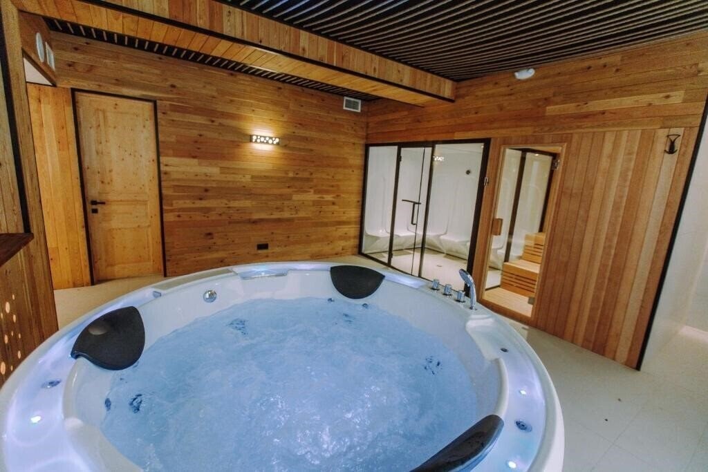 Фотография Boutique Hotel Kviria 4*