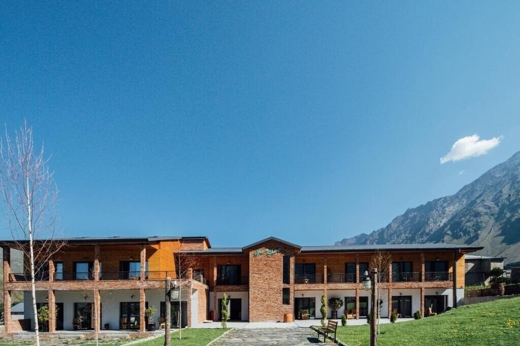 Green Sheep 3* суреті