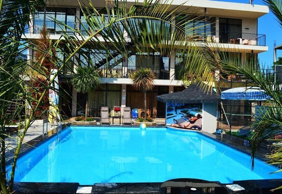 Hotel Amigo 3* қонақ үйі