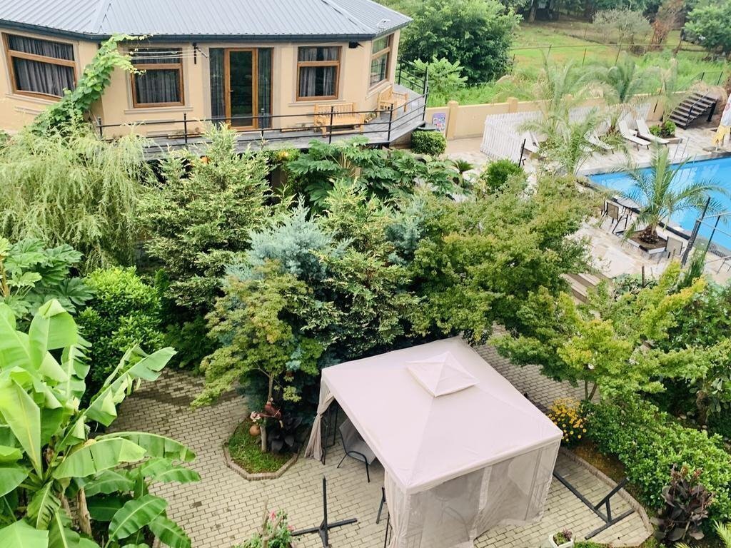 Фото Hotel Amigo 3*