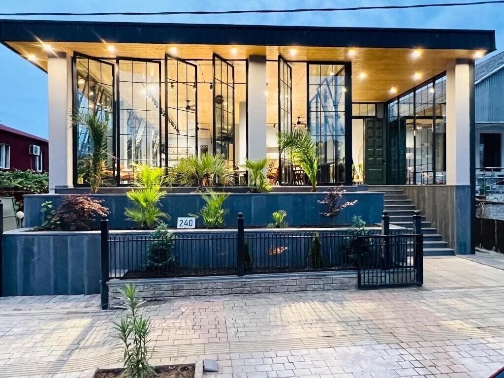 Level Up 3* фотосуреті