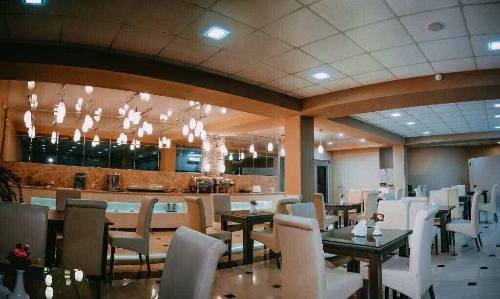 Hotel Prometheus 3* фотосуреті