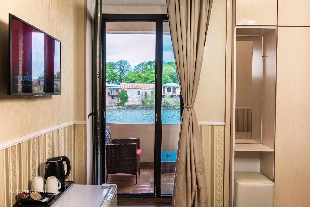 Sanapiro Hotel Kutaisi 3* суреті