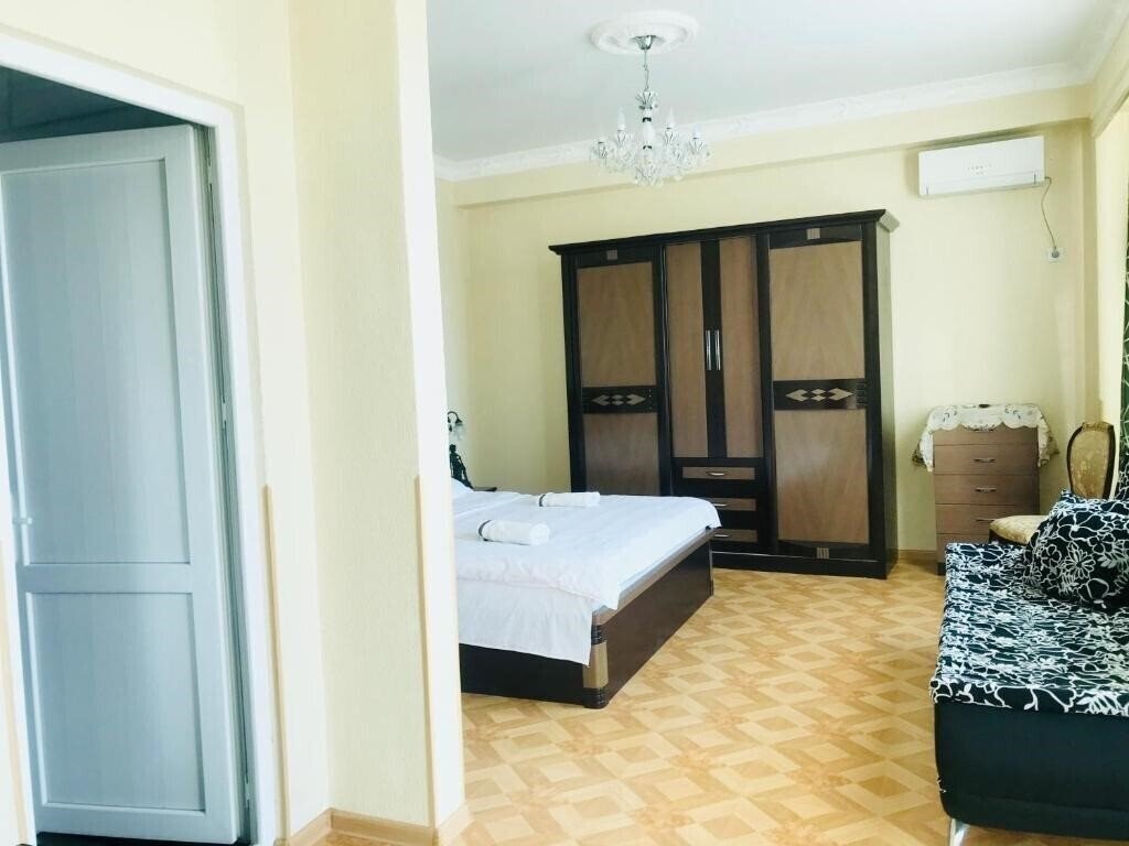 Фото Hotel Gora 3*
