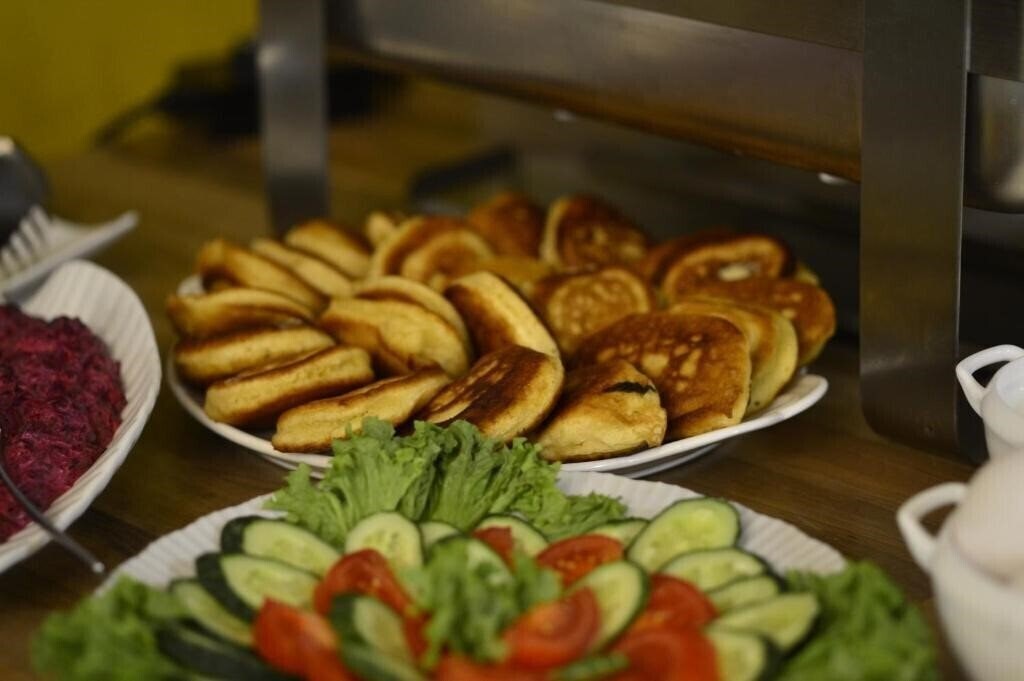 Four Seasons Riverside 4* фотосуреті