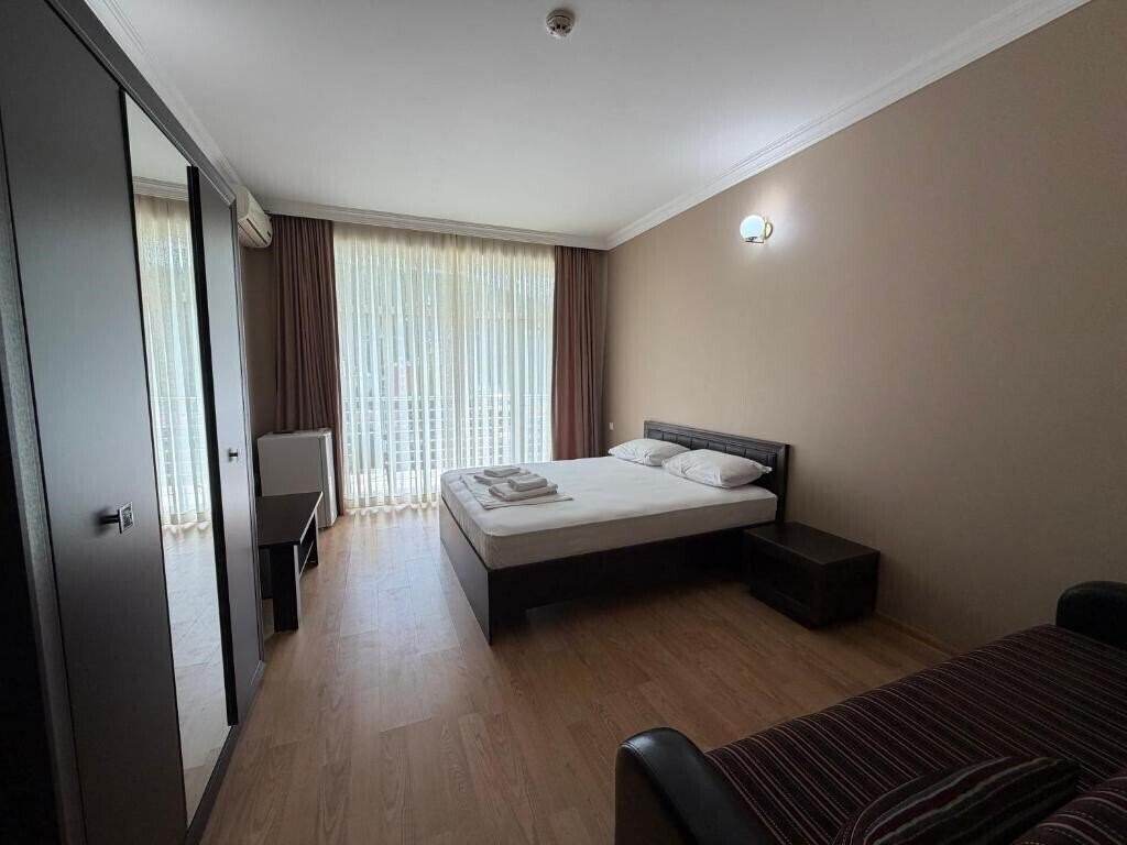 Фото Black Sea 3*