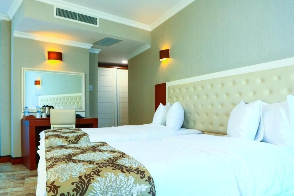 Era Palace Kvariati 4* қонақ үйі